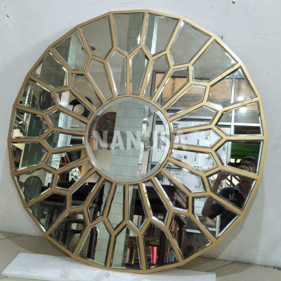 modern-Wall-mirrors-gold-round